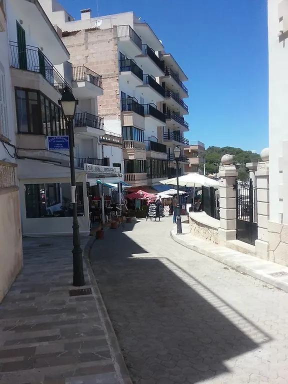 La Marina De Maria Guest House Cala Figuera